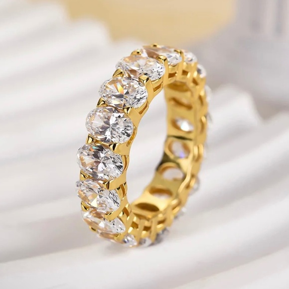 Stunning 8 Carat Lab Diamond Oval Cut Full Eternity Band  Oval zirconia crystal oval band